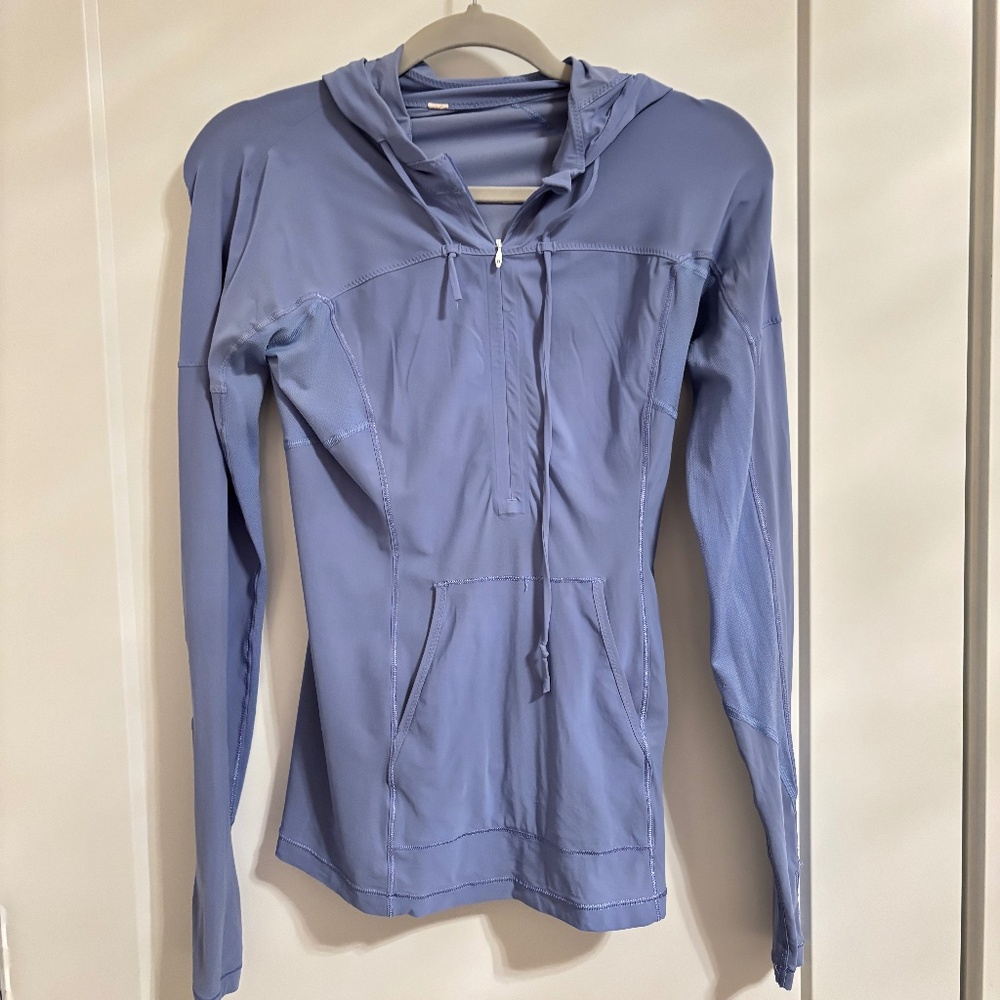 Lululemon Runbeam Hoodie Periwinkle Light Blue Size Small